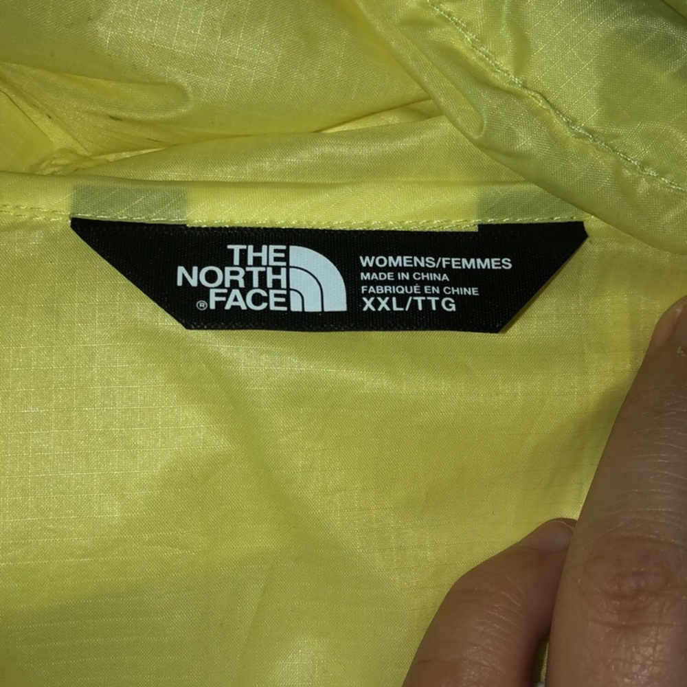 Northface wind breaker